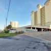 Отель Crystal Shores1006 2 Bedroom Condo by RedAwning, фото 1