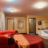 Отель Motor City Inn & Suites, фото 4