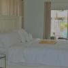Отель Deerfield-Private Resort Style Home Mins To The Beach, фото 6