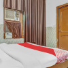 Отель OYO Flagship 87309 Hotel Blue Moon, фото 2