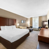 Отель Comfort Inn & Suites Durham near Duke University, фото 4