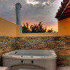 Отель Apartamento Lleras AC Hot Tub, фото 12