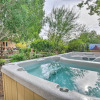 Отель Restful Mesa Retreat: Shared Backyard & Hot Tub, фото 13