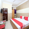 Отель OYO 12967 Hotel Simran, фото 4