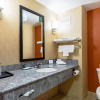 Отель Sleep Inn & Suites, фото 9