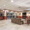 Отель Ramada by Wyndham State College Hotel & Conference Center, фото 2