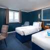 Отель Travelodge Northampton Round Spinney, фото 2