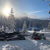 Отель Castle Mountain Chalets, фото 33