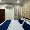Отель Home Escape 2bhk Apartments, фото 11