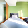 Отель Warm Studio Apartment at Harvard Jatinangor, фото 4