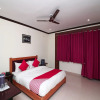 Отель Oyo 15528 Green Roof Hotel & Resort, фото 21