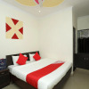 Отель OYO 26806 Hotel Radha Krishna, фото 3