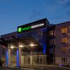 Отель Holiday Inn Express Hotel Saint - Hyacinthe, an IHG Hotel в Сен-Хиасенте