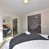 Отель Inner Perth CBD 1X1 Apartment, фото 6
