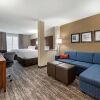 Отель Comfort Suites, фото 21