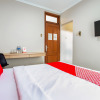 Отель OYO 3819 Hotel Winotosastro, фото 3