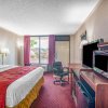 Отель Branson Yellow Rose Inn and Suites, фото 28