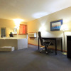 Отель Americas Best Value Inn Newton, фото 5