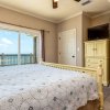 Отель Southern Breeze - Gulf Front! Pet Friendly! Bring The Whole Family For Fun In The Sun! 4 Bedroom Hom, фото 8