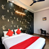 Отель OYO 22643 Hotel Majestic Deluxe Lodging, фото 5