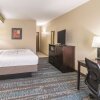 Отель La Quinta Inn & Suites by Wyndham Dallas Grand Prairie South, фото 5