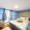 Отель Sleeps 6 in Maidstone Central 2BR + Sofa, фото 18