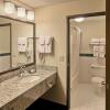 Отель Blossom Hotel & Suites Traverse City, фото 7