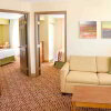 Отель TownePlace Suites Newark Silicon Valley, фото 2