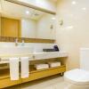 Отель Sweetome Vacation Rentals (Daming Lake, Shimao Plaza), фото 7