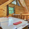 Отель Peaceful Mountain Gem 1 Bedroom Hot Tub Wifi Air Hockey Sleeps 6, фото 6