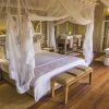 Отель Nambwa Tented Lodge в Каприви