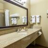 Отель Comfort Inn & Suites Glenwood Springs On The River, фото 17