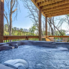 Отель Misty Hollow Three Bedroom Cabin, фото 17
