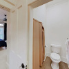 Отель new Lakefront With Canoe, Game Room And Boat House!! 5 Bedroom Home, фото 9