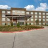Отель Holiday Inn Express & Suites Dallas North - Addison, an IHG Hotel в Далласе