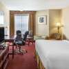 Отель Quality Inn & Suites Edmonton International Airport, фото 4