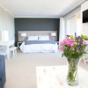 Отель Seabreeze Luxury Two Bedroom Penthouse, фото 2
