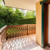 Отель Charming apartment with balconies 5min from the Bettex gondola, фото 8