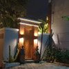 Отель The Kanjeng Suites Canggu, фото 1
