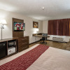 Отель Red Roof Inn & Suites Hermitage, фото 7
