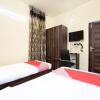 Отель OYO 16126 Aanantham, фото 6