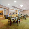 Отель La Quinta Inn & Suites by Wyndham Seattle Sea-Tac Airport, фото 17