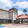 Отель La Quinta Inn & Suites by Wyndham Pharr RGV Medical Center, фото 1