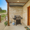 Отель Pet-friendly Granbury Home w/ Lake Access & Grill!, фото 1