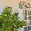 Отель Hostal Talamanca, фото 1