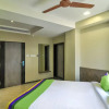 Отель Treebo Sriz Cozy Seethamadhara, фото 4