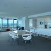 Отель Apartment 4204 - HR Surfers Paradise, фото 10