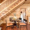 Отель Ashberry by Avantstay Large Cabin Surrounded in Pine Tree w/ River Views & Game Room, фото 5