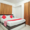 Отель OYO 13467 Hotel FC 16 Suites, фото 5