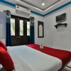 Отель OYO 11525 Queen Of Queens Standard, фото 7